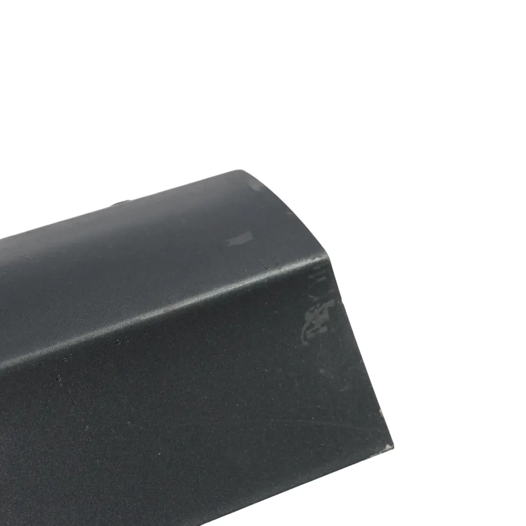 Striscia Modanatura Porta Anteriore Sinistra Daytona Grigio - Z7S per Audi Q3 8U con numero di parte 8U0853959F Audi Q3 8U Striscia Modanatura Porta Anteriore Sinistra Daytona Grigio - Z7S - SKU 8U0853959F-DGR1 - Numero di parte 8U0853959F