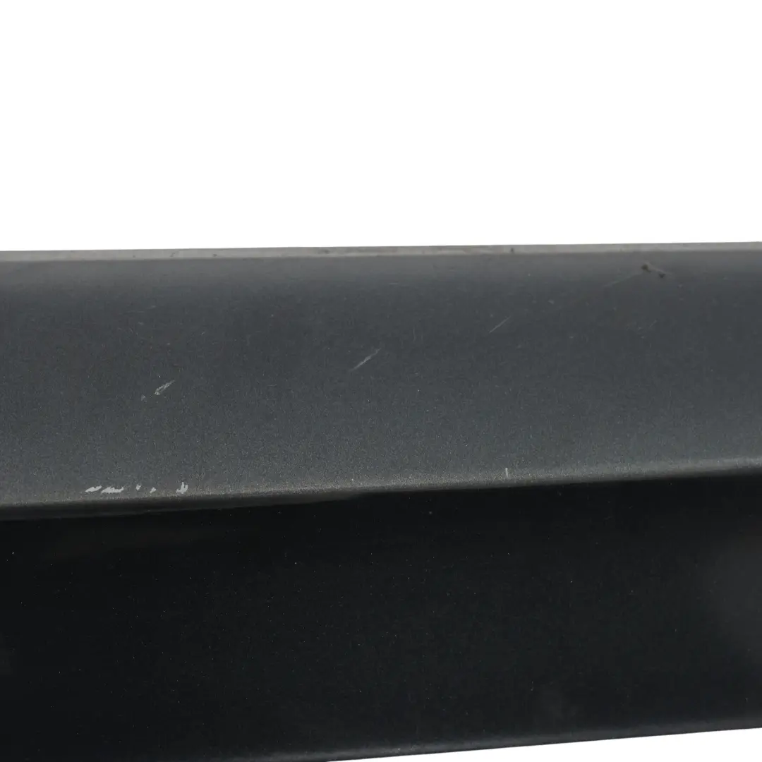 Striscia Modanatura Porta Anteriore Sinistra Daytona Grigio - Z7S per Audi Q3 8U con numero di parte 8U0853959F Audi Q3 8U Striscia Modanatura Porta Anteriore Sinistra Daytona Grigio - Z7S - SKU 8U0853959F-DGR1 - Numero di parte 8U0853959F