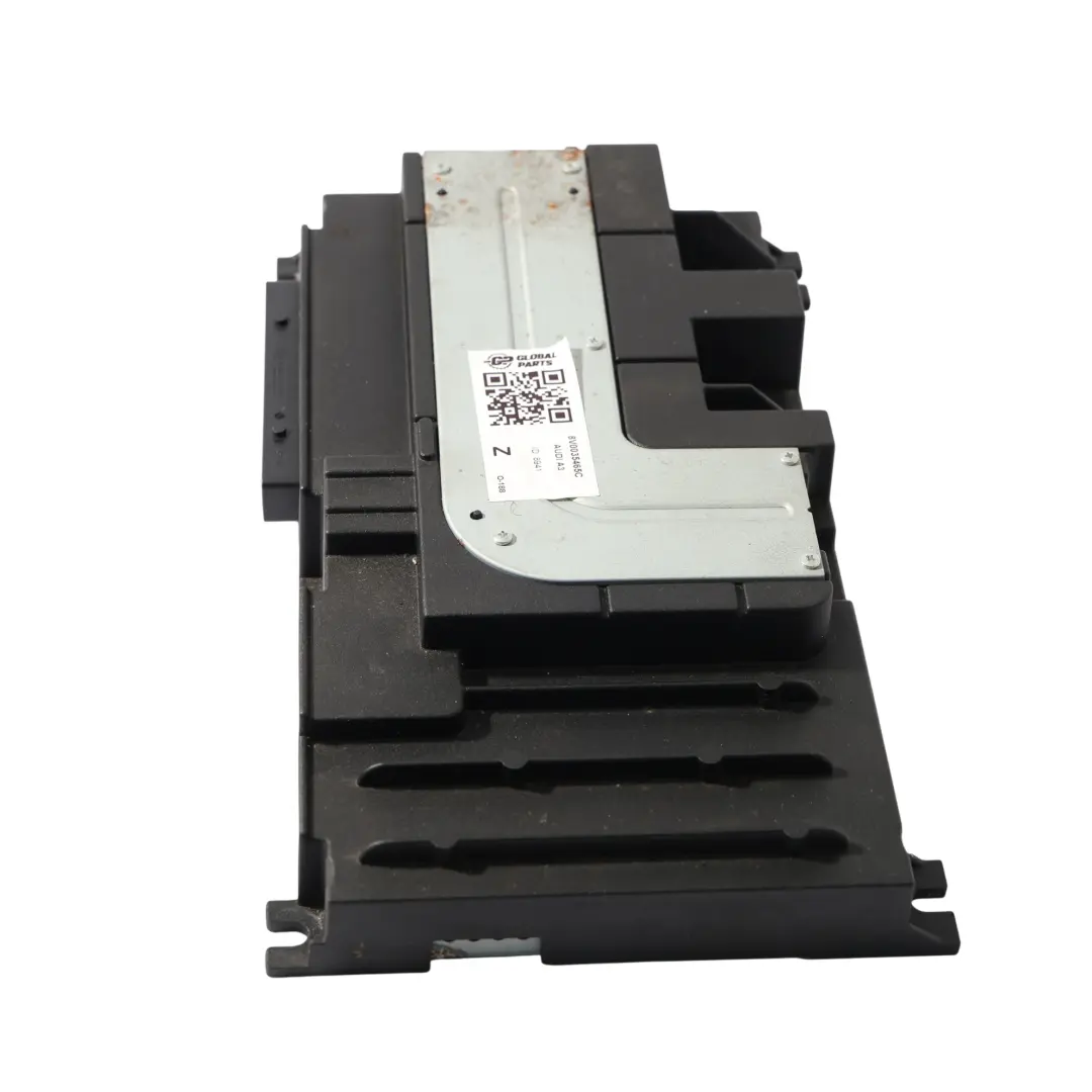 Module D'Amplificateur Audio Stéréo Bang & Olufsen pour Audi A3 8V à propos du numéro de pièce 8V0035465C Audi A3 8V Module D'Amplificateur Audio Stéréo Bang & Olufsen - SKU 8V0035465C - Numéro de pièce 8V0035465C