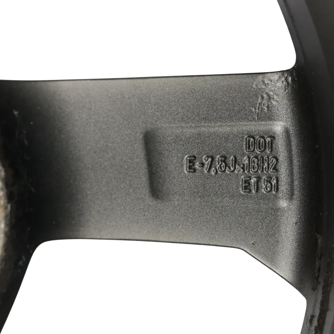 Jante En Alliage 18" Pour Turbine ET:51 7,5J pour Audi A3 8V à propos du numéro de pièce 8V0601025DS Audi A3 8V Jante En Alliage 18" Pour Turbine ET:51 7,5J - SKU 8V0601025DS-1 - Numéro de pièce 8V0601025DS