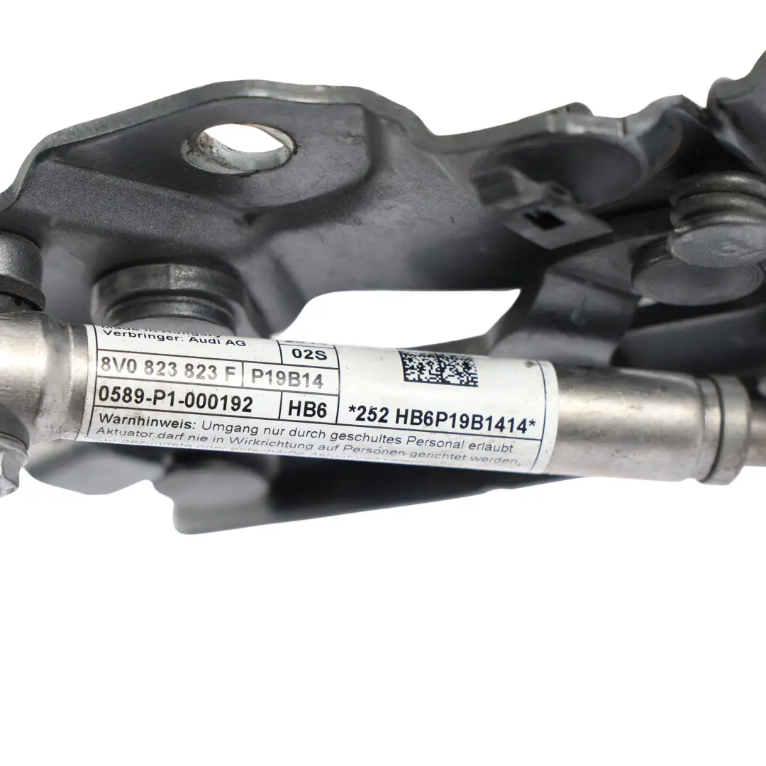 Audi A3 8V Motor Hauben Scharnier Vorne Links Monsoon Grau - X7R - SKU 8V0823301F-MOG - Teilenummer 8V0823301F