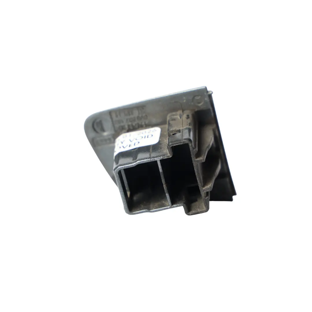 Tür Griff End Kappe Hinten Links Monsoon Grey-X7R für Audi A3 S3 8V mit Teilenummer 8V0837167 Audi A3 S3 8V Tür Griff End Kappe Hinten Links Monsoon Grey-X7R - SKU 8V0837167 - Teilenummer 8V0837167