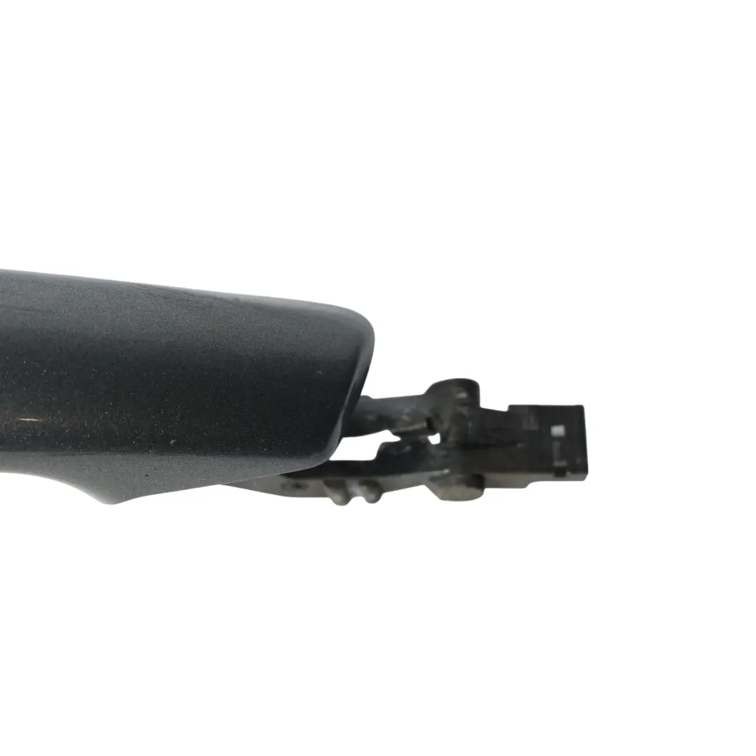 Zewnętrzna Klamka Drzwi Przednia Tylna Prawa Szara do Audi A3 8V o numerze 8V0837210 Audi A3 8V Zewnętrzna Klamka Drzwi Przednia Tylna Prawa Szara - SKU 8V0837206 - Numer Części 8V0837210