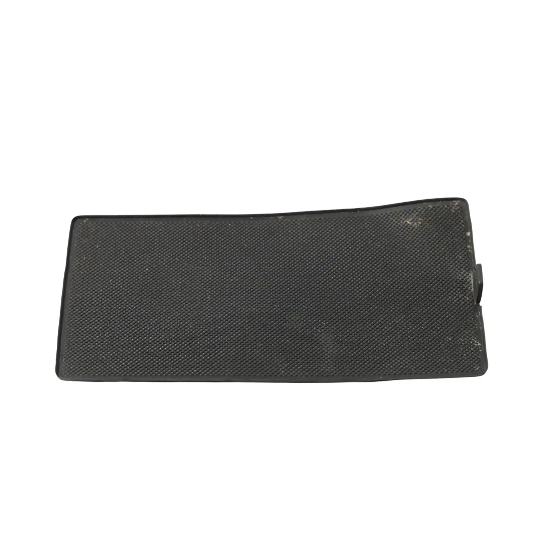 Audi A3 8V Centro De Almacenamiento Consola De Goma Insertar Pad Trim - SKU 8V0863300A - Número de pieza 8V0863300A