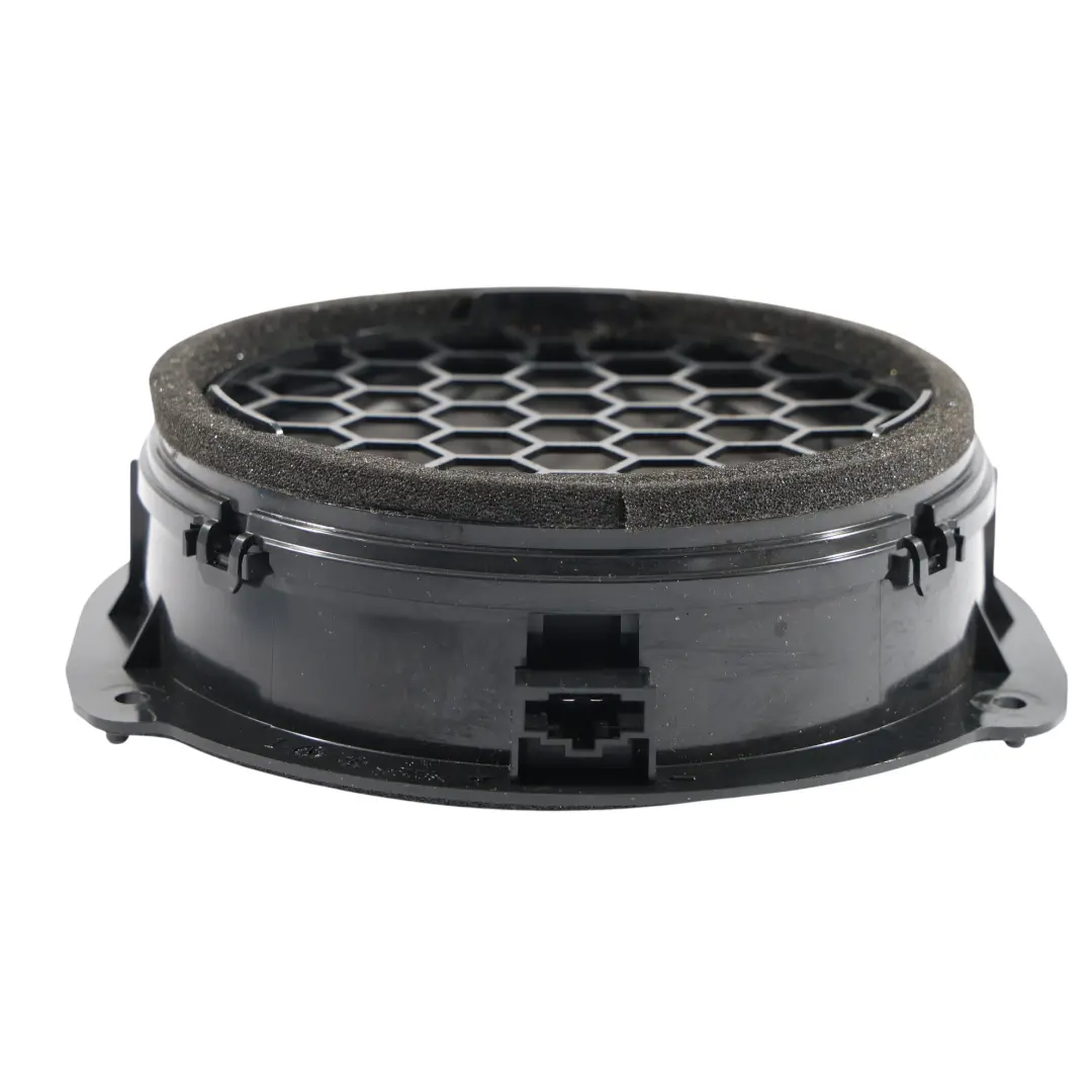 Door Speaker Left Right N/O/S to Audi S3 8V Rear with Part number 8V4036411 Audi S3 8V Rear Door Speaker Left Right N/O/S - SKU 8V4036411 - Part number 8V4036411