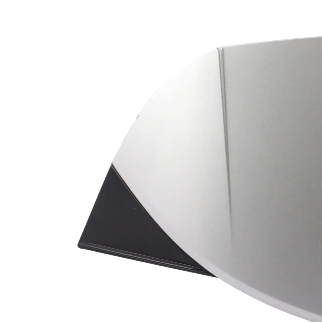 Spoiler Boot Lid Trim Ice Silver Metallic - X7W to Audi A3 8V Rear with Part number 8V4827933B Audi A3 8V Rear Spoiler Boot Lid Trim Ice Silver Metallic - X7W - SKU 8V4827933B-ICS - Part number 8V4827933B