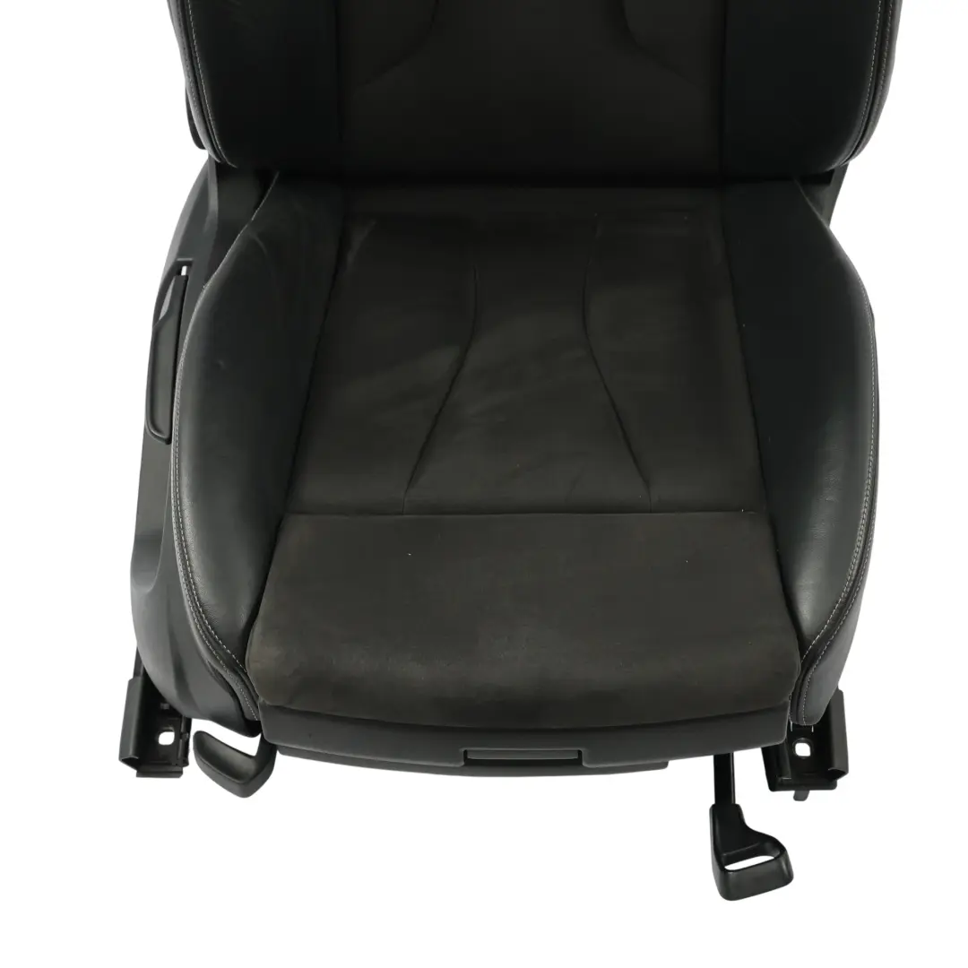 Audi S3 8V Siège Avant Sport Chauffant Cuir Alcantara Soul Black Côté Droit - SKU 8V4881806Q-1 - Numéro de pièce 8V4881806Q