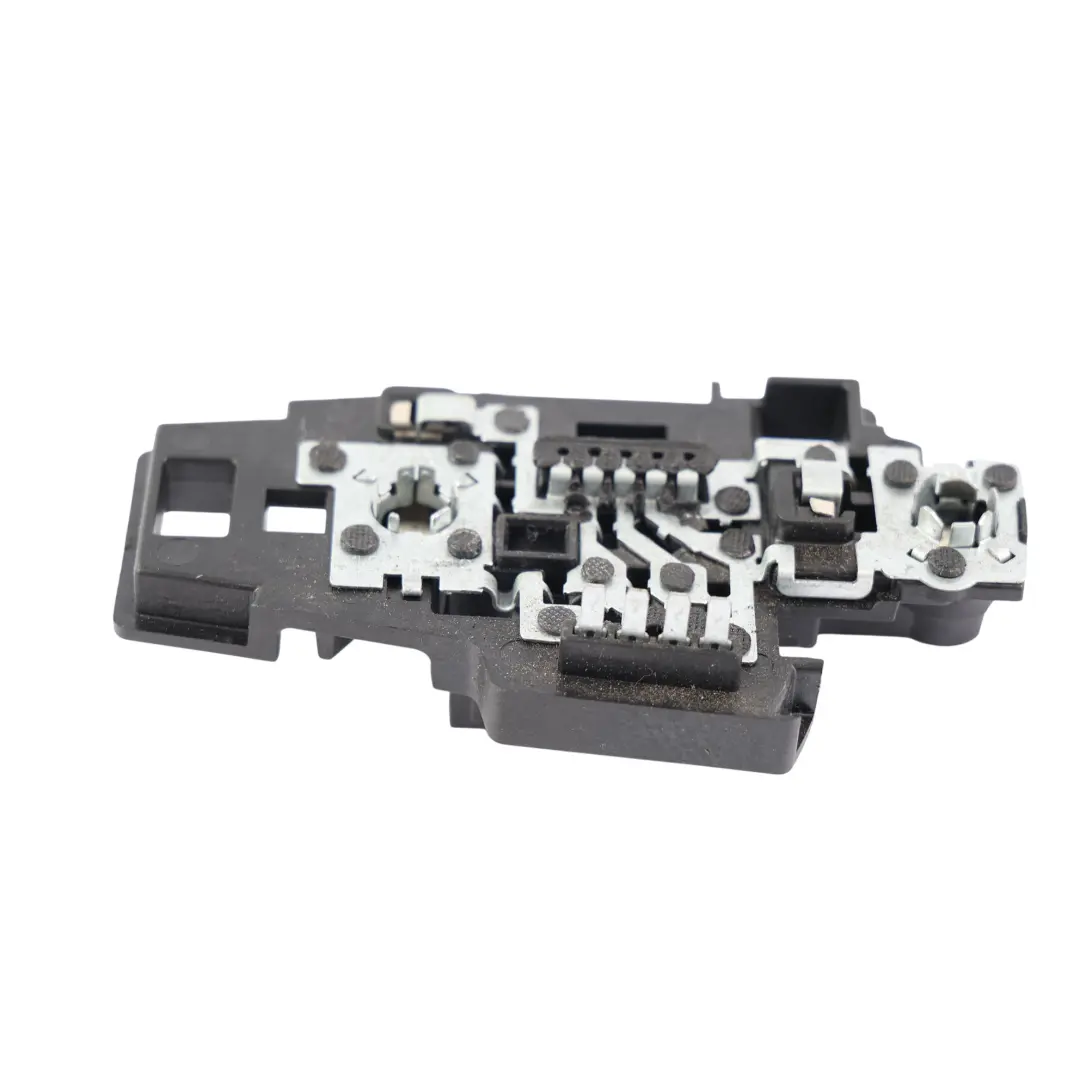 Audi A3 8V Rücklicht Lampe Glühbirne Sockel Träger Halterung Rechts - SKU 8V5945258B - Teilenummer 8V5945258B