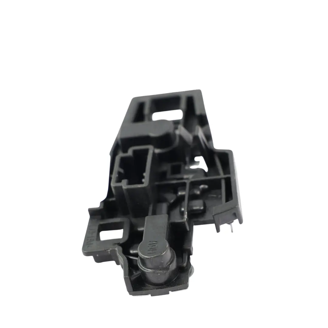 Audi A3 8V Fanale Posteriore Posteriore Lampada Zoccolo Staffa Destra - SKU 8V5945258B - Numero di parte 8V5945258B