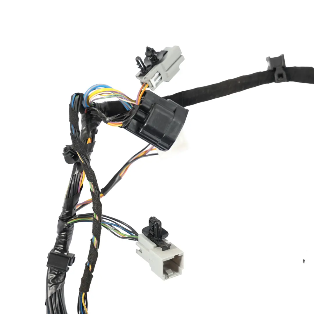 Ford Fiesta Mk7 Faisceau Câblage Porte Avant Droite - SKU 8V5T-14A584-AHH - Numéro de pièce 8V5T-14A584-AHH