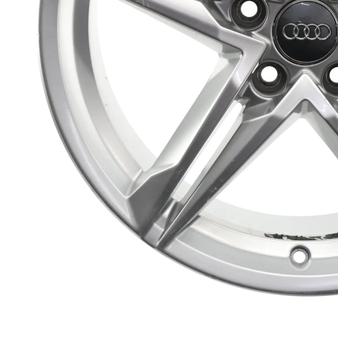 Argento Cerchio in lega 18" 8J ET:40 Doppie razze a stella per Audi A4 B9 con numero di parte 8W0601025R Audi A4 B9 Argento Cerchio in lega 18" 8J ET:40 Doppie razze a stella - SKU 8W0601025R-1 - Numero di parte 8W0601025R