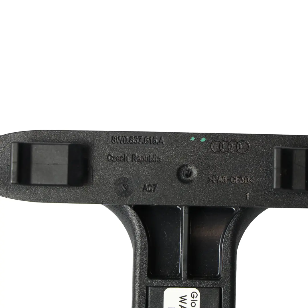 Audi A6 C8 Support De Fixation Pour Sac De Coffre Arrière - SKU 8W0867615A - Numéro de pièce 8W0867615A