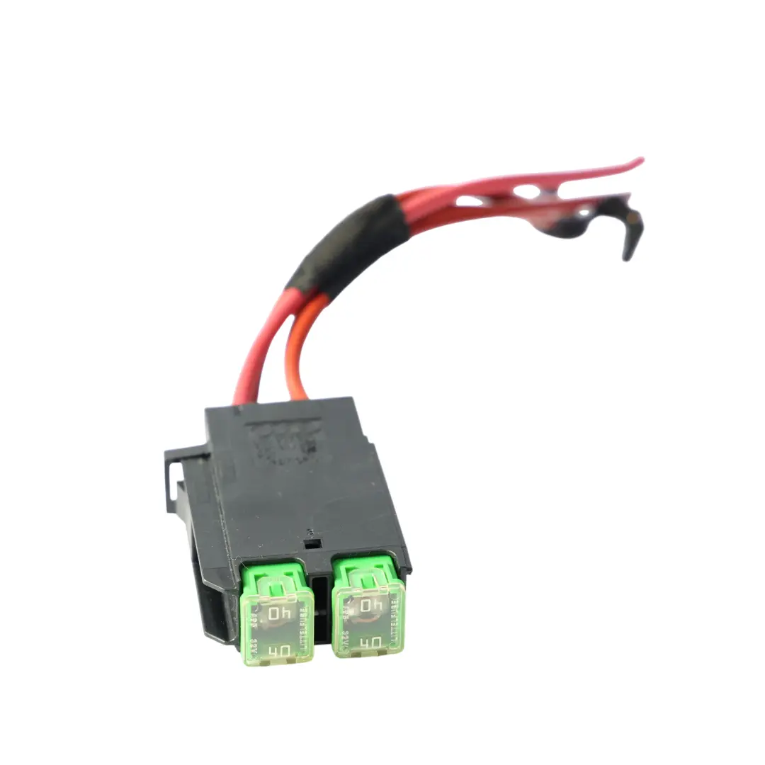 4M Supporto Modulo Scatola Fusibili Scatola Relè per Audi Q7 con numero di parte 8W0937530 Audi Q7 4M Supporto Modulo Scatola Fusibili Scatola Relè - SKU 8W0937530 - Numero di parte 8W0937530