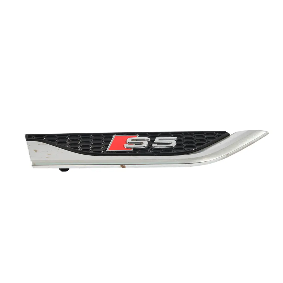 Audi S5 F5 Grille D'Aile Avant Droite Moulure - SKU 8W6853602C - Numéro de pièce 8W6853602C