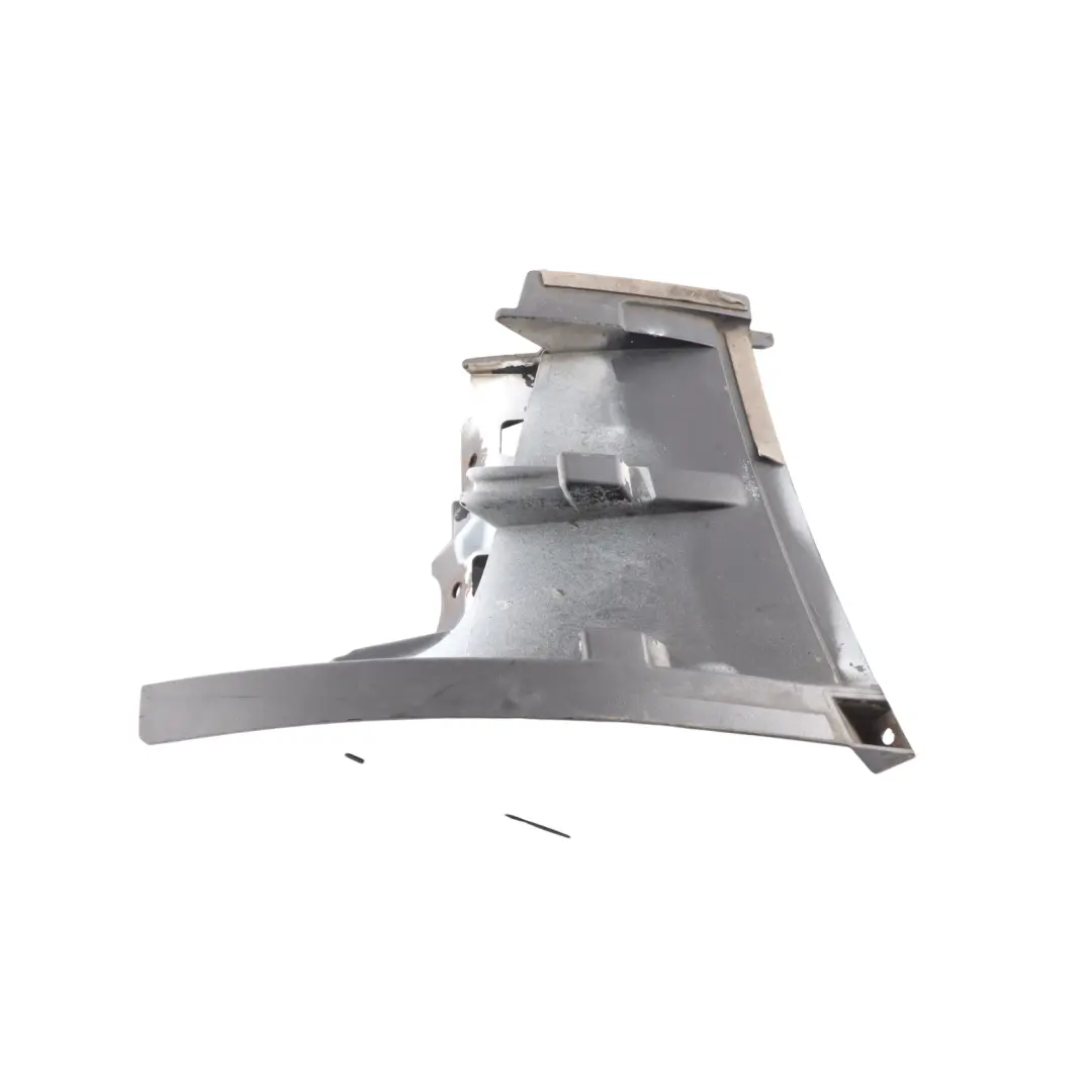 Front Right Bumper Bracket Centre Mounting Support Holder to Audi A1 8X with Part number 8X0807152 Audi A1 8X Front Right Bumper Bracket Centre Mounting Support Holder - SKU 8X0807152 - Part number 8X0807152