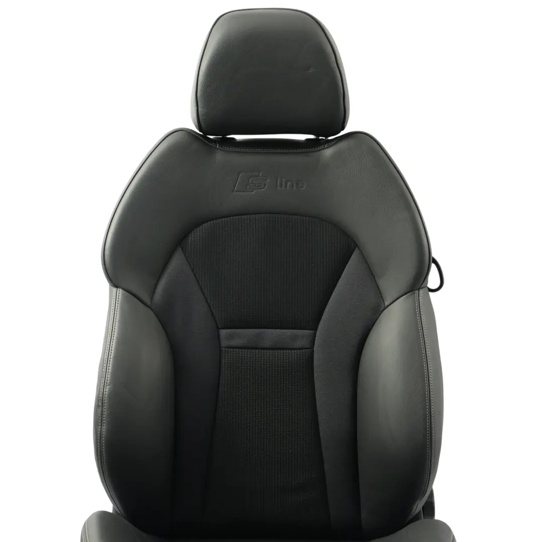 Drzwi Fotel Sport Lewy Przód Pół Skóra Czarno Srebrny do Audi A1 8X 3 o numerze 8X0881805AB Audi A1 8X 3 Drzwi Fotel Sport Lewy Przód Pół Skóra Czarno Srebrny - SKU 8X0881805AB-1 - Numer Części 8X0881805AB