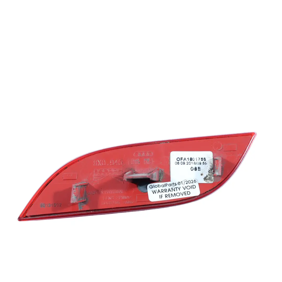 Audi A1 8X Paraurti Luce Riflettore Posteriore Destro - SKU 8X0945106 - Numero di parte 8X0945106