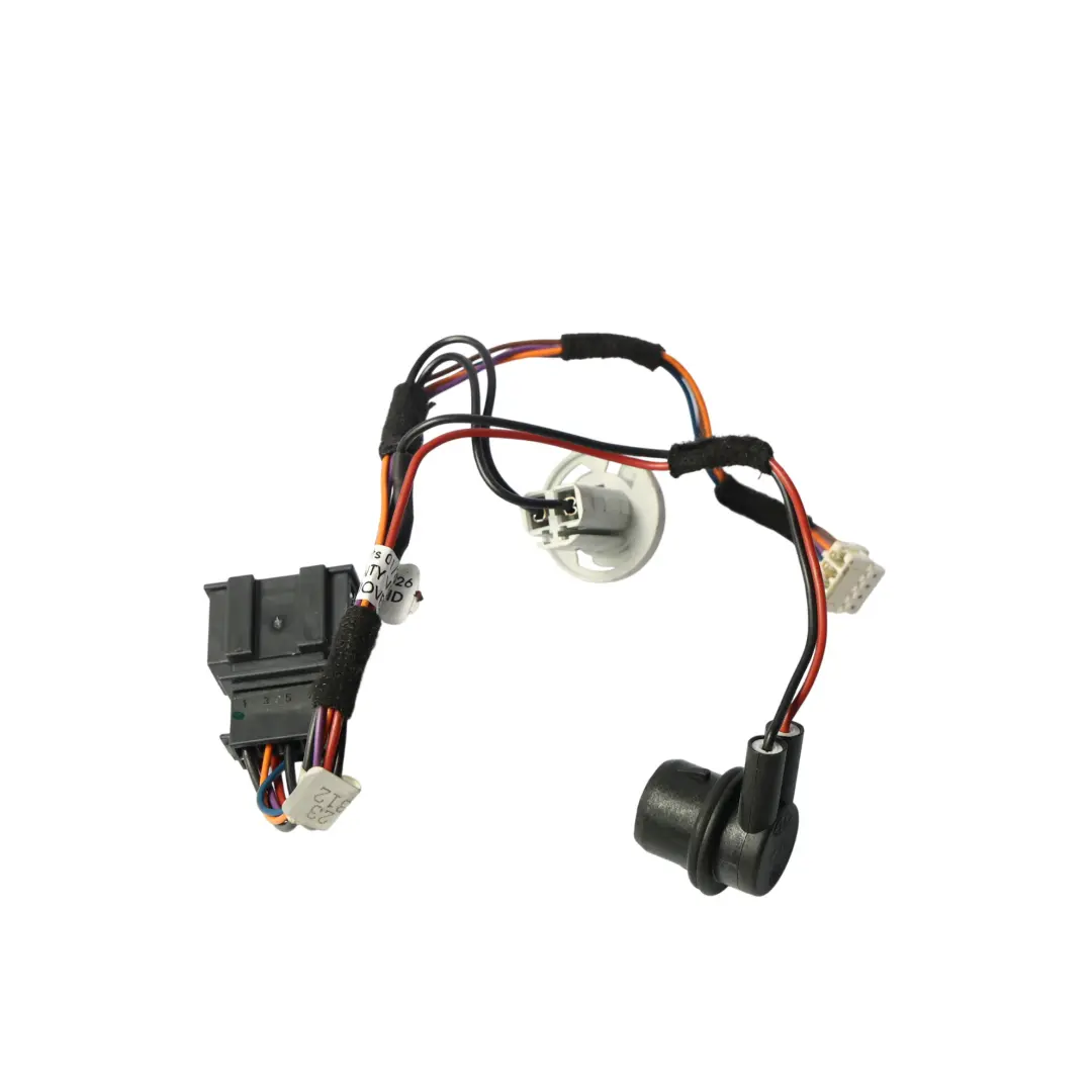 Audi A1 8X Oprawka Żarówki Kabel Lampy Tylnej Lewa Prawa - SKU 8X0945221 - Numer Części 8X0945221