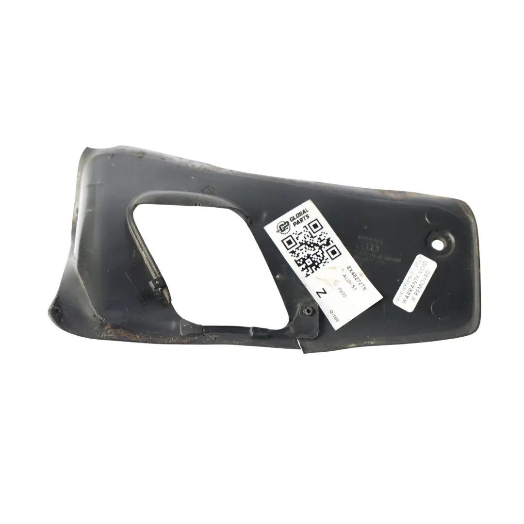 Osłona Zawias Klapy Bagażnika Lewa Czarna do Audi A1 8X o numerze 8X4827279 Audi A1 8X Osłona Zawias Klapy Bagażnika Lewa Czarna - SKU 8X4827279 - Numer Części 8X4827279
