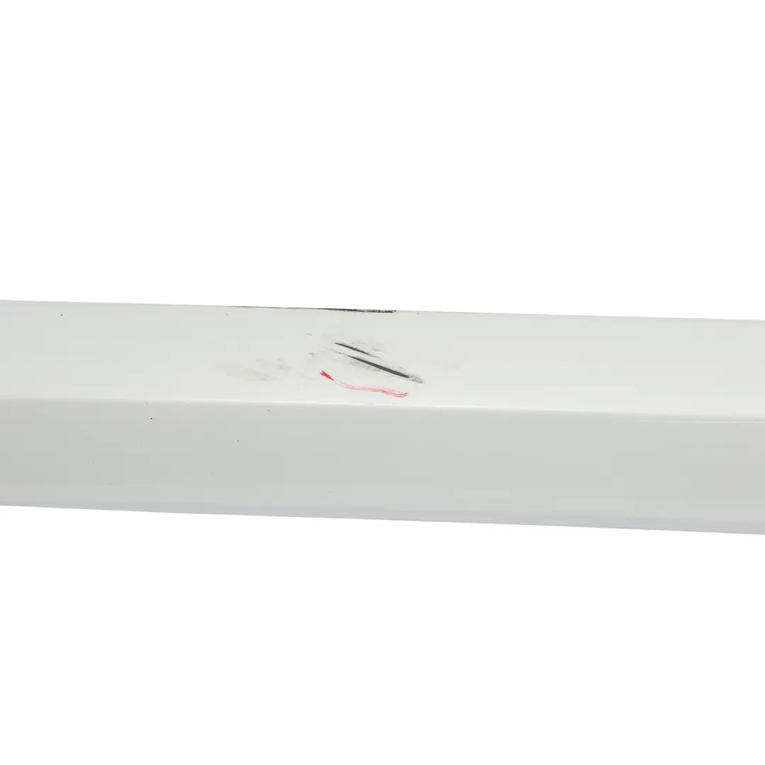 Faldón Lateral Izquierdo Cubre Umbral Glacier White Pearl - S9R para Audi S1 8X con número de pieza 8XA853859 Audi S1 8X Faldón Lateral Izquierdo Cubre Umbral Glacier White Pearl - S9R - SKU 8XA853859-MGW - Número de pieza 8XA853859