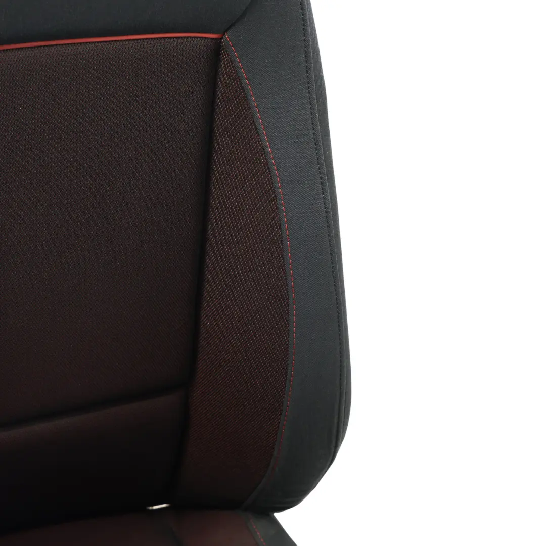 Sedile Anteriore Sinistro Interno Tessuto Rete Mirtillo Rosso per BMW E87 con numero di parte 9127245 BMW E87 Sedile Anteriore Sinistro Interno Tessuto Rete Mirtillo Rosso - SKU 9127245-1 - Numero di parte 9127245