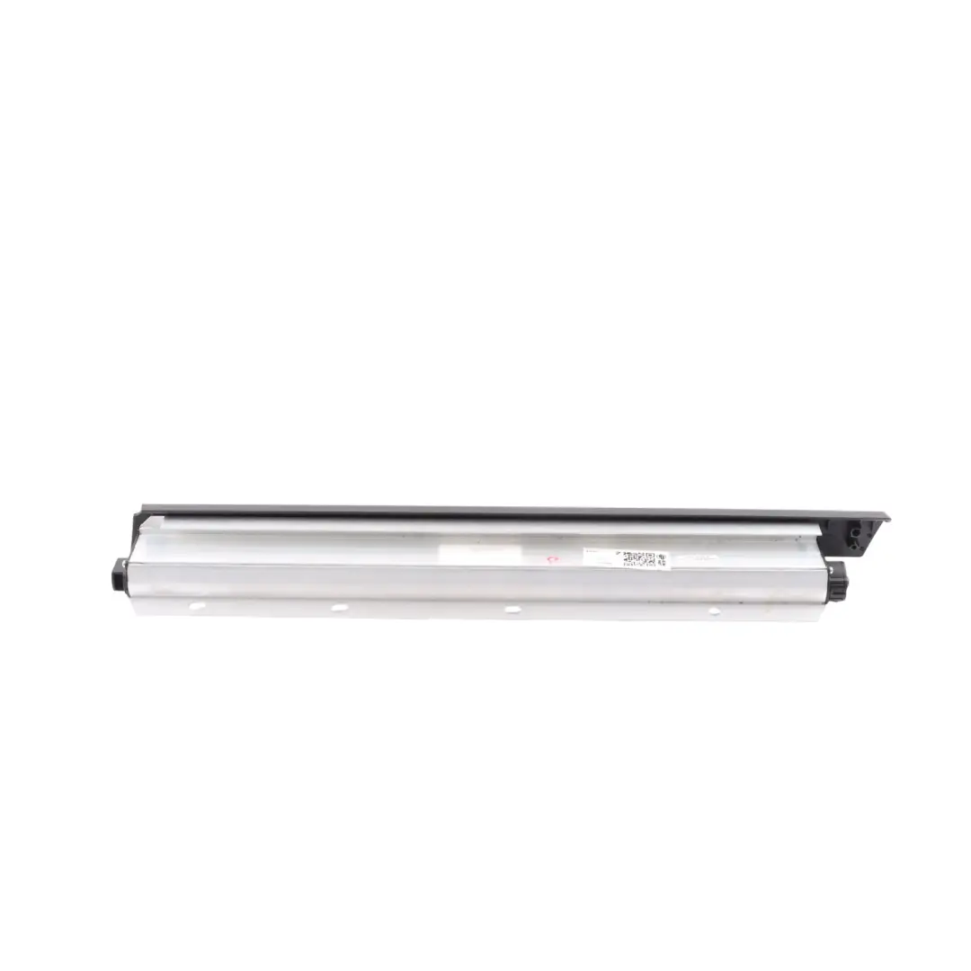 Persiana Enrollable Puerta Trasera Derecha para BMW F10 M5 con número de pieza 9171742 BMW F10 M5 Persiana Enrollable Puerta Trasera Derecha - SKU 9171742 - Número de pieza 9171742