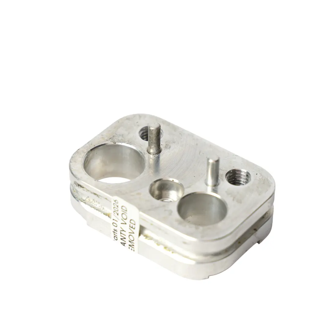 Verdampferhalterung Träger Adapterplatte für BMW Z4 E89 mit Teilenummer 9210761 BMW Z4 E89 Verdampferhalterung Träger Adapterplatte - SKU 9210761 - Teilenummer 9210761