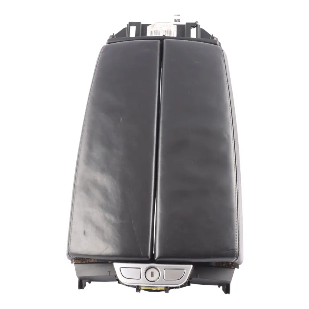 Coupé Leather Console Armrest Front Middle Black to BMW F06 Gran with Part number 9241722 BMW F06 Gran Coupé Leather Console Armrest Front Middle Black - SKU 9241722 - Part number 9241722