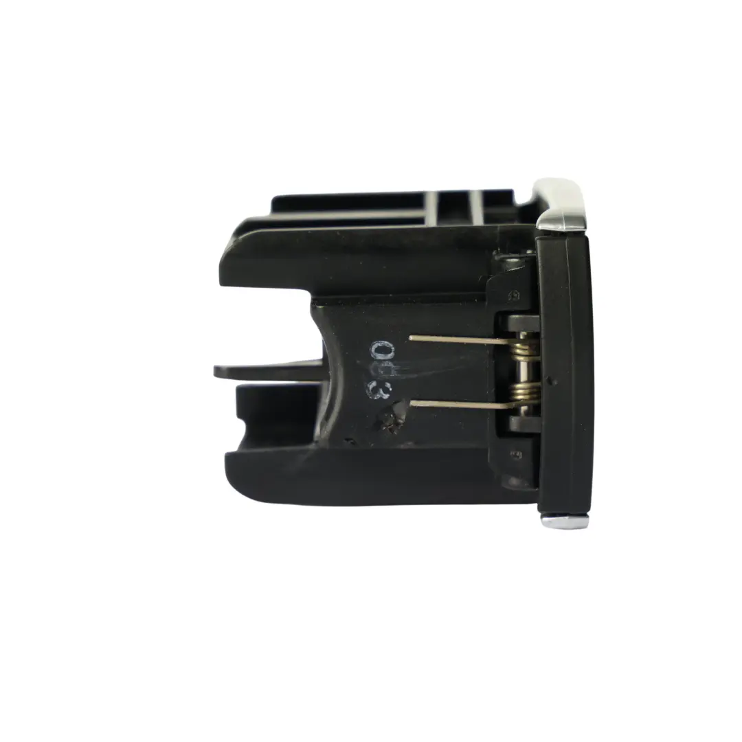 Maniglia Apertura Portaoggetti per BMW F20 F21 F30 F31 F32 F33 F36 F80 con numero di parte 9290976 BMW F20 F21 F30 F31 F32 F33 F36 F80 Maniglia Apertura Portaoggetti - SKU 9290976 - Numero di parte 9290976