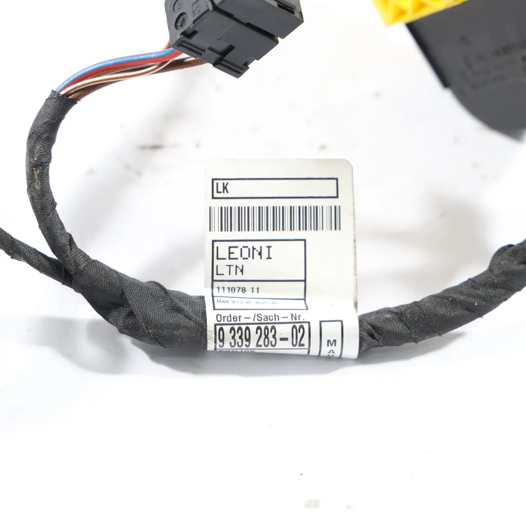 Câble Réparation Prise Siège pour BMW 1 F20 2 F87 3 F30 F31 F80 4 F32 F33 LCI à propos du numéro de pièce 9335593 BMW 1 F20 2 F87 3 F30 F31 F80 4 F32 F33 LCI Câble Réparation Prise Siège - SKU 9335593 - Numéro de pièce 9335593