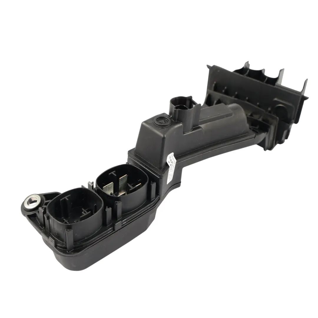 Positive Terminal Pint Jump Start para BMW X3 G01 G11 G12 G30 G31 Battery con número de pieza 9339823 BMW X3 G01 G11 G12 G30 G31 Battery Positive Terminal Pint Jump Start - SKU 9339823 - Número de pieza 9339823