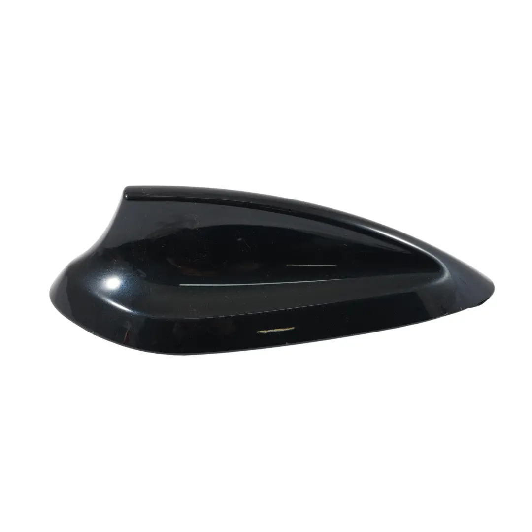 Antenna Shark Roof Aerial Empty Housing Carbonschwarz Metallic 416 to BMW F40 G31 with Part number 9371345 BMW F40 G31 Antenna Shark Roof Aerial Empty Housing Carbonschwarz Metallic 416 - SKU 9371345-CAR - Part number 9371345