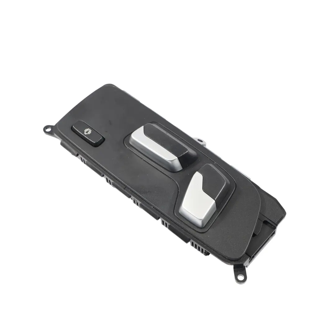 Interruttore Regolazione Sedile Anteriore Destro per BMW X3 G01 con numero di parte 9390118 BMW X3 G01 Interruttore Regolazione Sedile Anteriore Destro - SKU 9390118 - Numero di parte 9390118