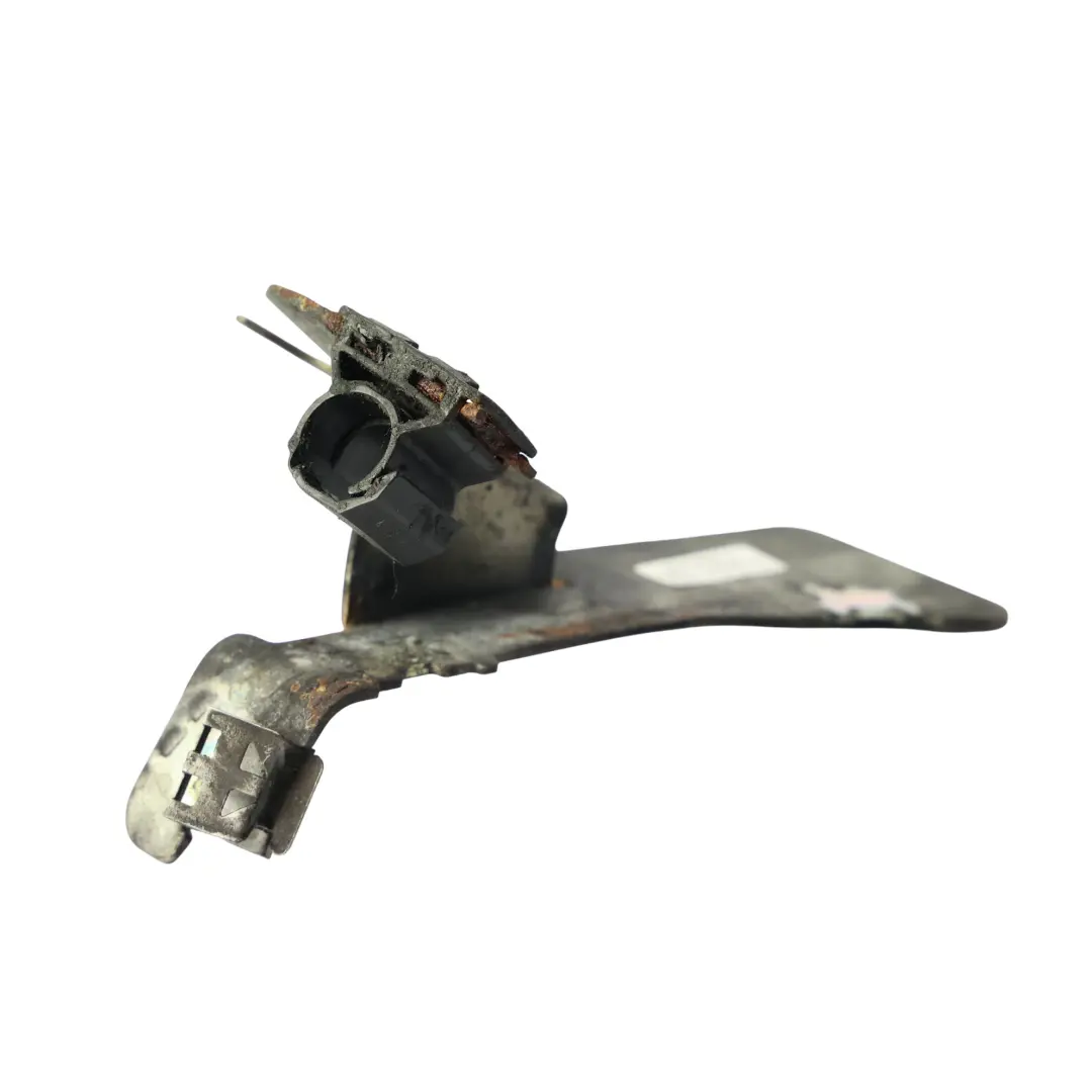 Supporto Alternatore Staffa Trim per Porsche Cayenne Turbo 9PA con numero di parte 94860713103 Porsche Cayenne Turbo 9PA Supporto Alternatore Staffa Trim - SKU 94860713103 - Numero di parte 94860713103