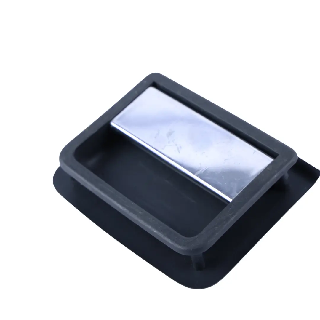 Poignée De Plancher De Coffre pour Porsche Cayenne 9PA 955 à propos du numéro de pièce 95555111500 Porsche Cayenne 9PA 955 Poignée De Plancher De Coffre - SKU 95555111500 - Numéro de pièce 95555111500