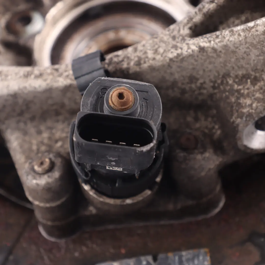 Carrier Hub Rear Left N/S to Porsche Cayenne 92A Wheel with Part number 95833161110 Porsche Cayenne 92A Wheel Carrier Hub Rear Left N/S - SKU 95833161110 - Part number 95833161110