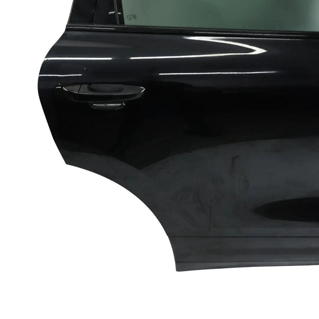 Puerta Trasera Derecha Jet Black Metallic - C9X para Porsche Cayenne 92A con número de pieza 95853301200 Porsche Cayenne 92A Puerta Trasera Derecha Jet Black Metallic - C9X - SKU 95853301200-JBL - Número de pieza 95853301200
