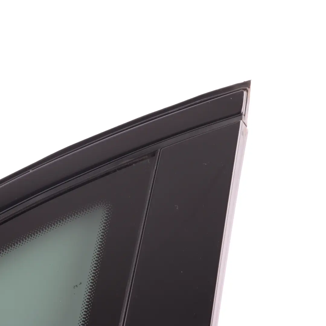 Window Quarter Glass Fixed Right O/S AS3 to Porsche Cayenne 92A Rear with Part number 95854411223 Porsche Cayenne 92A Rear Window Quarter Glass Fixed Right O/S AS3 - SKU 95854411223 - Part number 95854411223