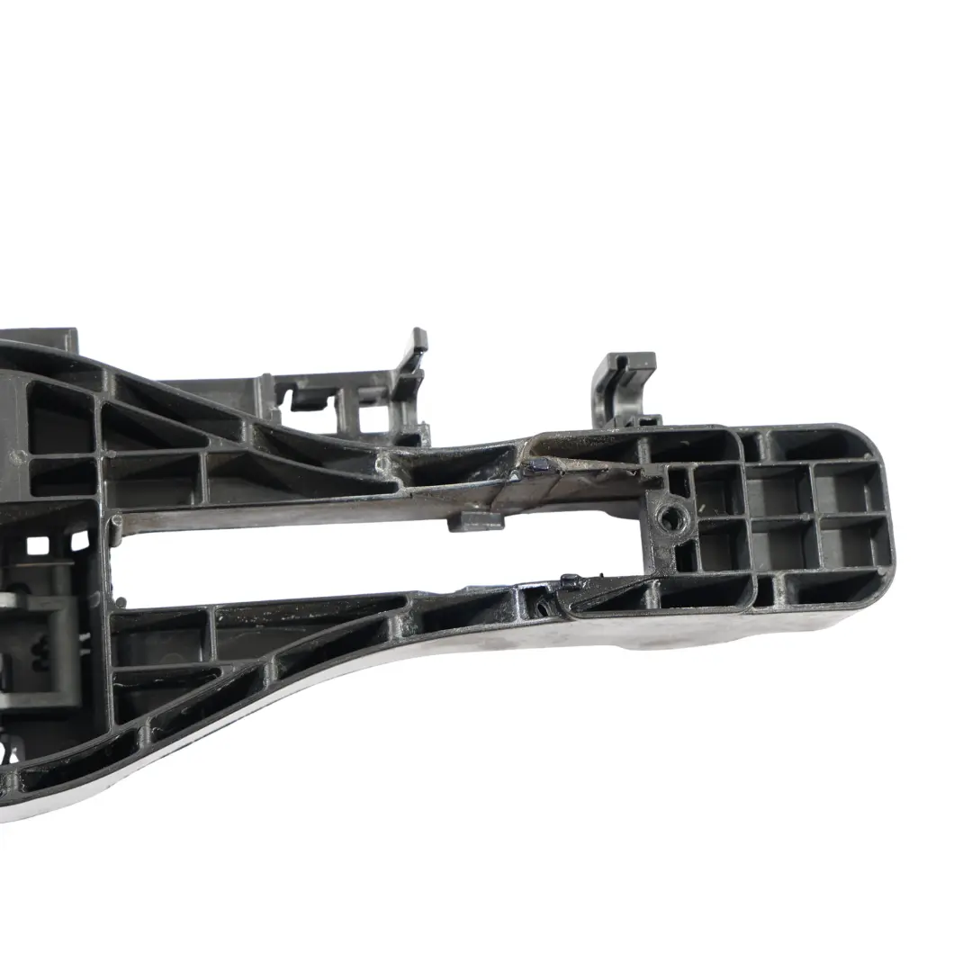 Door Handle Carrier Bracket Exterior Rear Left N/S to Porsche Macan 95B with Part number 95B839885B Porsche Macan 95B Door Handle Carrier Bracket Exterior Rear Left N/S - SKU 95B839885B - Part number 95B839885B