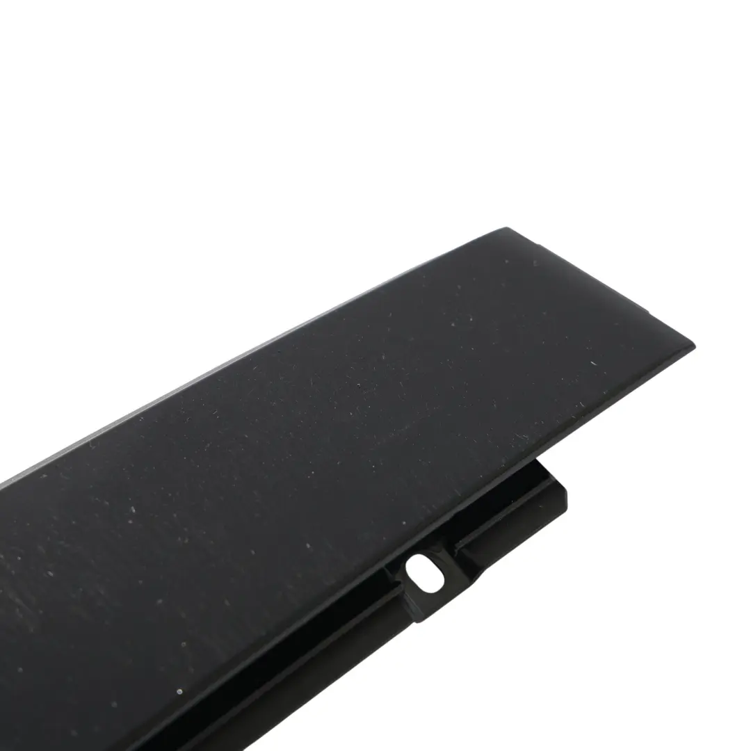 Porsche Macan 95B Tür B Säule Abdeckung Panel Schwarz Hinten Links 95B853351D - SKU 95B853351C - Teilenummer 95B853351C