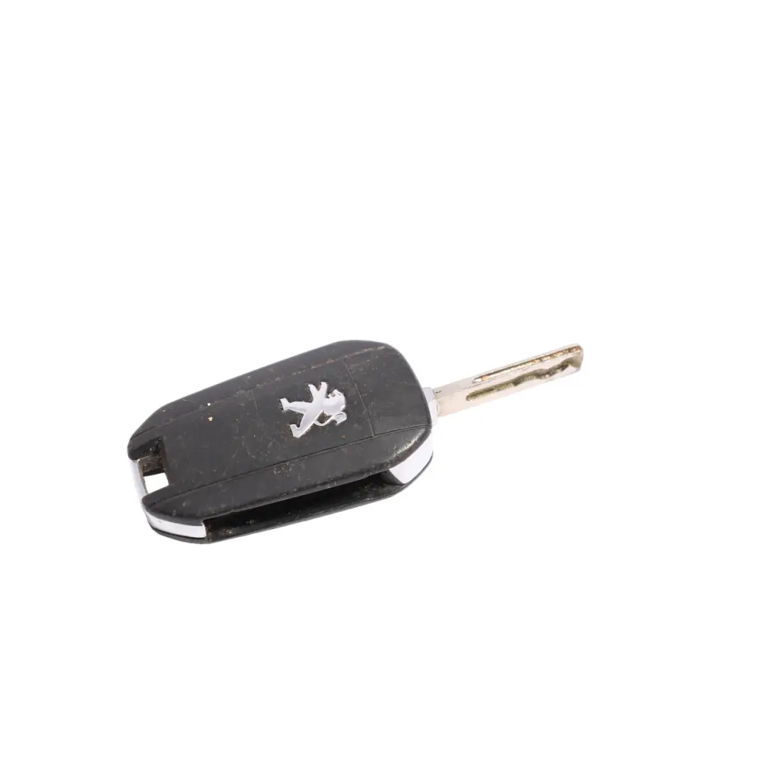 Flip Key Fob Remote Control Button to Peugeot 208 308 3008 5008 with Part number 9674001080 Peugeot 208 308 3008 5008 Flip Key Fob Remote Control Button - SKU 9674001080 - Part number 9674001080