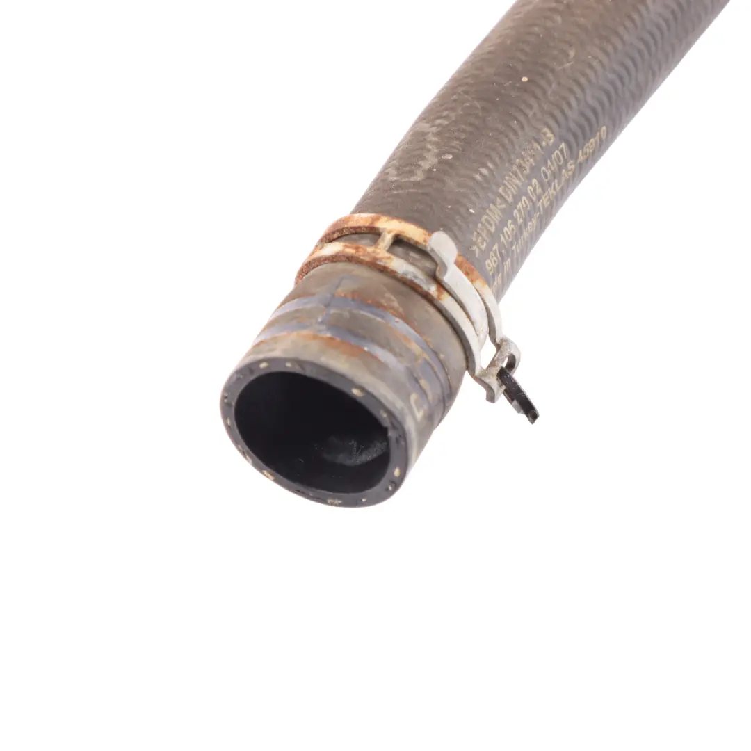 Przewód Wąż Rura Wody Płynu Chłodzącego do Porsche Cayman 987 o numerze 98710627002 Porsche Cayman 987 Przewód Wąż Rura Wody Płynu Chłodzącego - SKU 98710627002 - Numer Części 98710627002