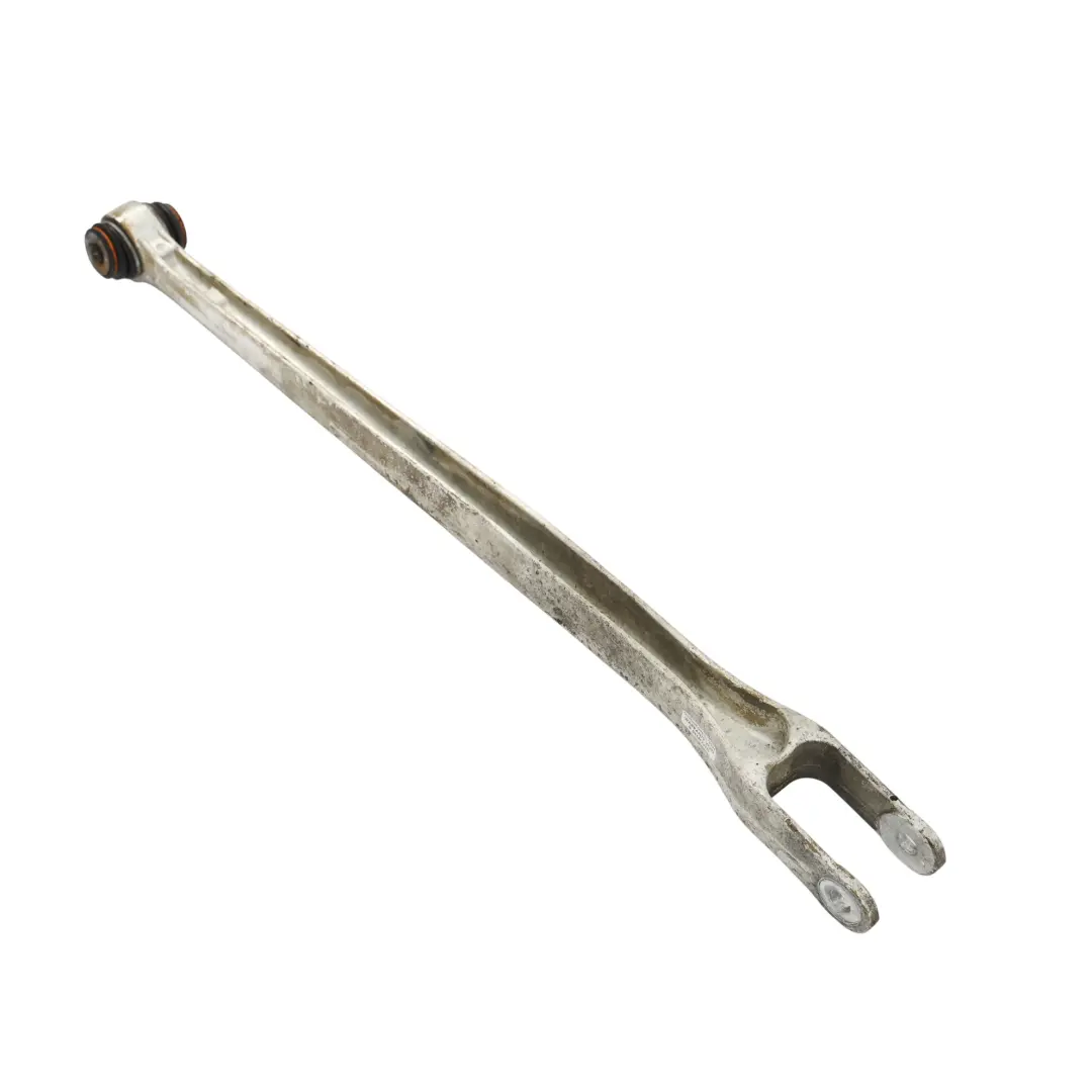 987C Braccio Assale Posteriore Controllo Wishbone per Porsche Cayman con numero di parte 98733114302 Porsche Cayman 987C Braccio Assale Posteriore Controllo Wishbone - SKU 98733114302 - Numero di parte 98733114302