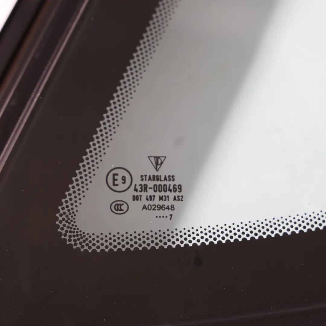 Porsche Cayman 987C Ventana Lateral Fija Trasera Izquierda - SKU 98754311100 - Número de pieza 98754311100