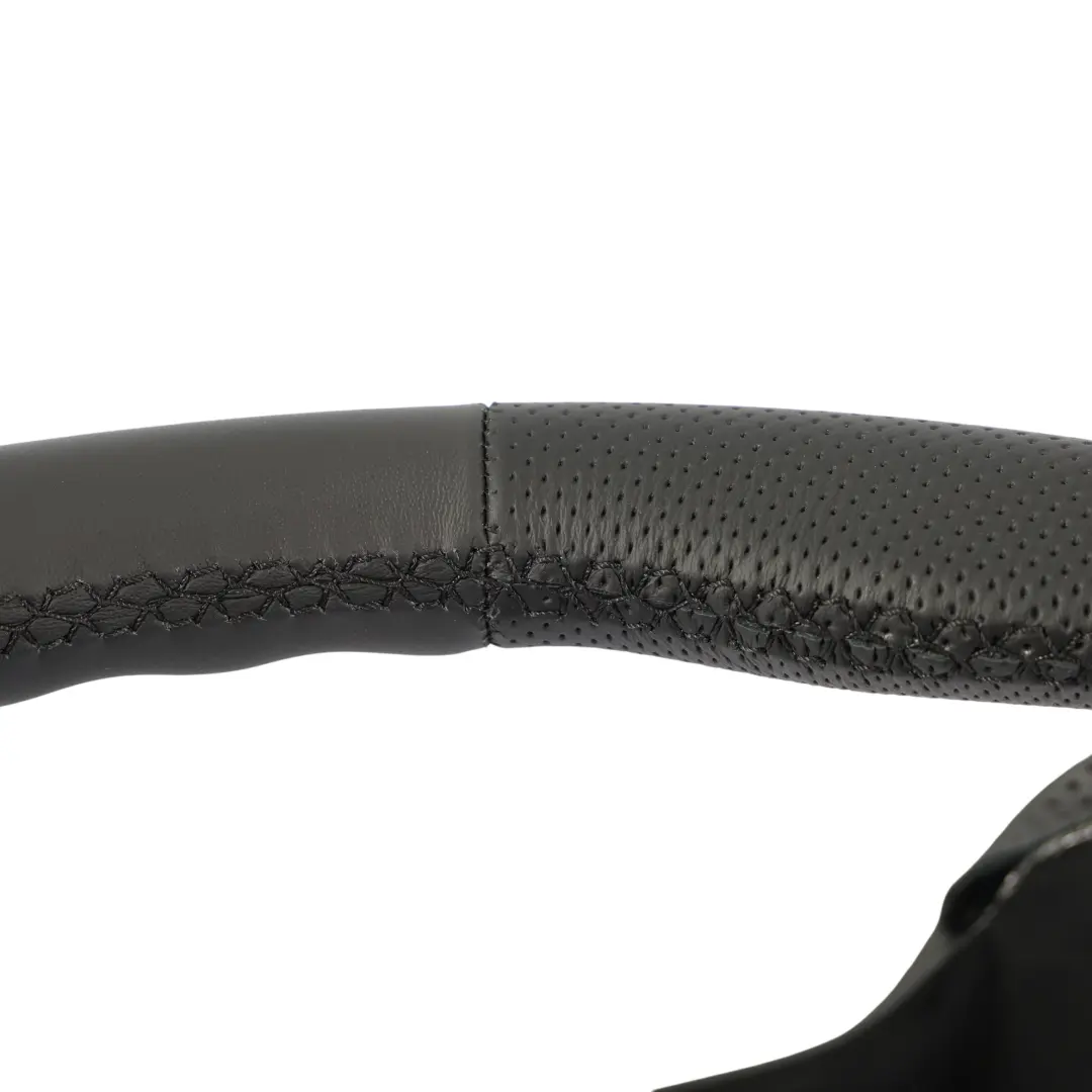 Volant NEUF En Cuir Noir pour Porsche 911 986 996 à propos du numéro de pièce 99634780454A Porsche 911 986 996 Volant NEUF En Cuir Noir - SKU 99634780454A-1 - Numéro de pièce 99634780454A