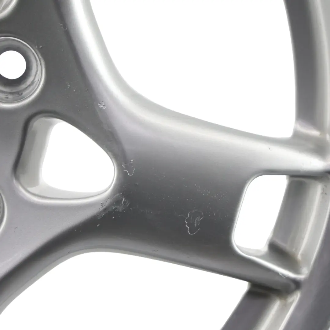 Argento Aragosta Cerchio In Lega 19" 8J ET:57 per Porsche 987 997 con numero di parte 99736215601 Porsche 987 997 Argento Aragosta Cerchio In Lega 19" 8J ET:57 - SKU 99736215601-1 - Numero di parte 99736215601