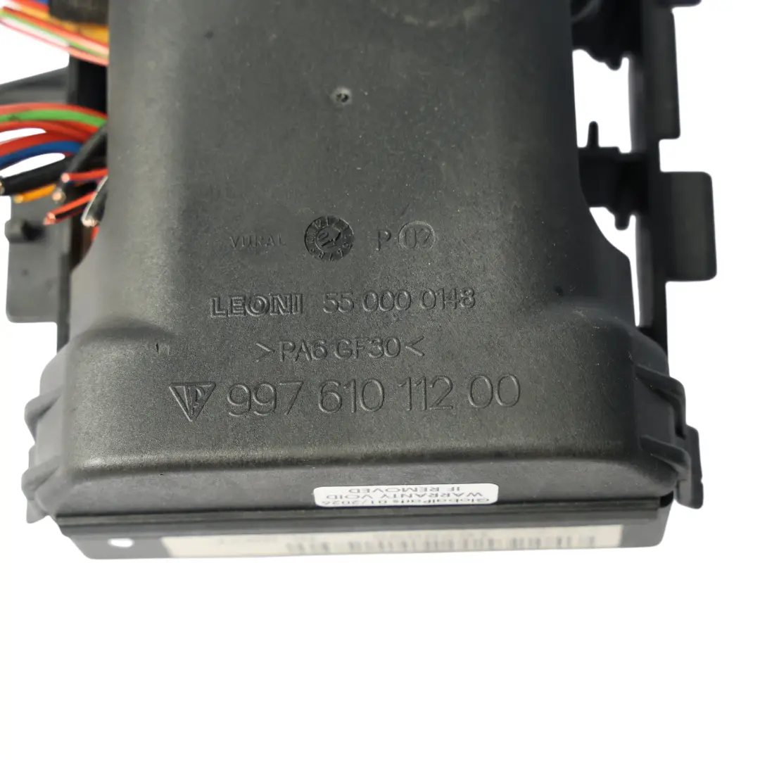 987C Modulo Elettrico Fusibili Scatola Controllo Relè per Porsche Cayman con numero di parte 99761011001 Porsche Cayman 987C Modulo Elettrico Fusibili Scatola Controllo Relè - SKU 99761011001 - Numero di parte 99761011001