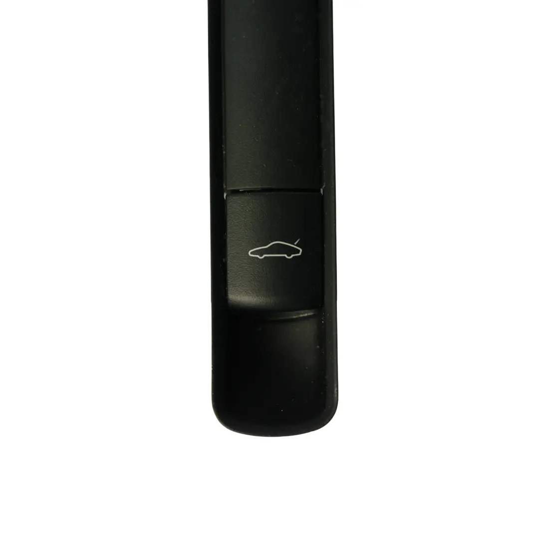 Interrupteur Ouverture Coffre pour Porsche Cayman 911 987 997 Boxster à propos du numéro de pièce 99761310502 Porsche Cayman 911 987 997 Boxster Interrupteur Ouverture Coffre - SKU 99761310502 - Numéro de pièce 99761310502