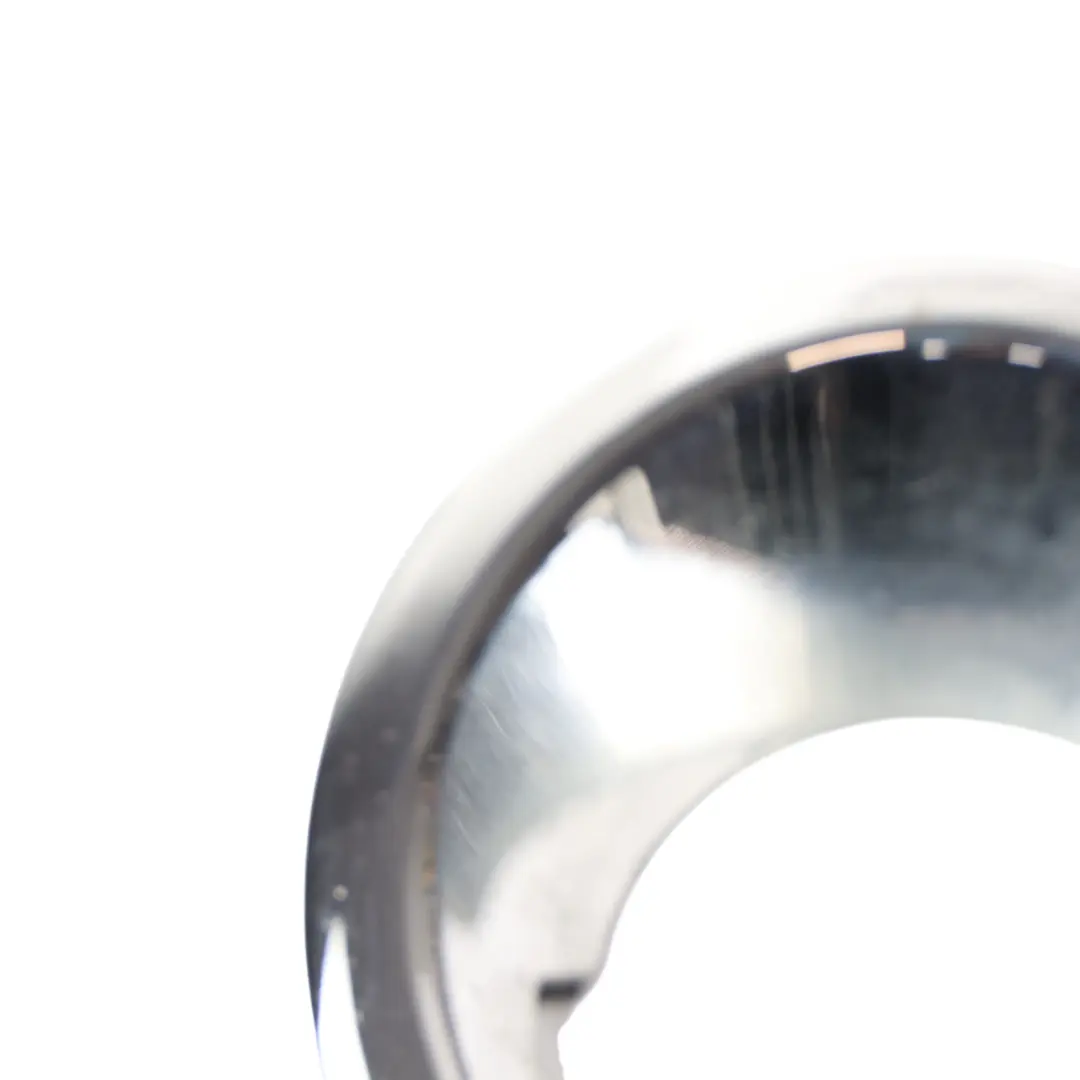 Paraurti Anteriore Fendinebbia Destra per Land Rover Discovery 3 L319 con numero di parte 9H22-046C32-B Land Rover Discovery 3 L319 Paraurti Anteriore Fendinebbia Destra - SKU 9H22-046C32-B - Numero di parte 9H22-046C32-B