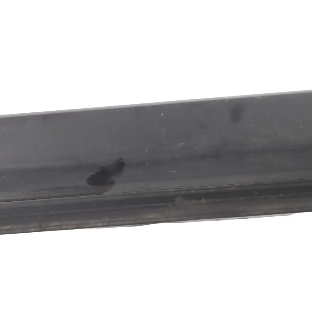 Trim Rear Left N/S Door Molding to Land Rover Discovery 4 L319 with Part number 9H22-20171 Land Rover Discovery 4 L319 Trim Rear Left N/S Door Molding - SKU 9H22-20171 - Part number 9H22-20171